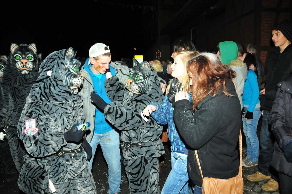 Nachtumzug Häbles Wetzer Eningen 2011