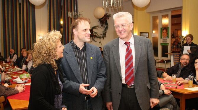 Für eine Politik des Gehörtwerdens (von links): Beate Müller-Gemmeke, Thomas Poreski und Winfried Kretschmann. FOTO: CBS