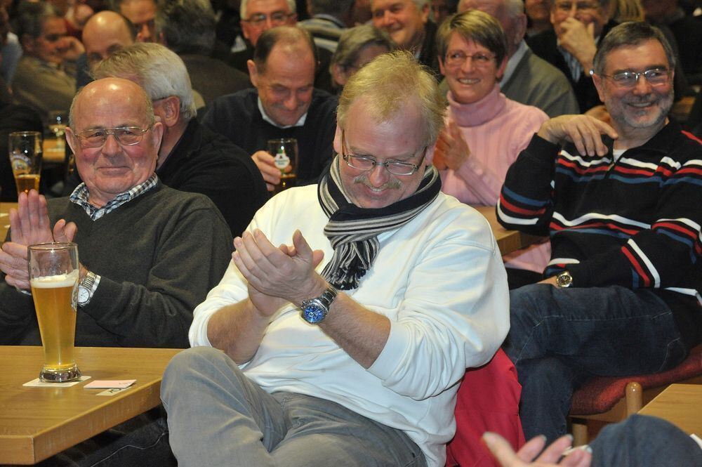 VfL-Mitglieder gegen Sportvereinszentrum