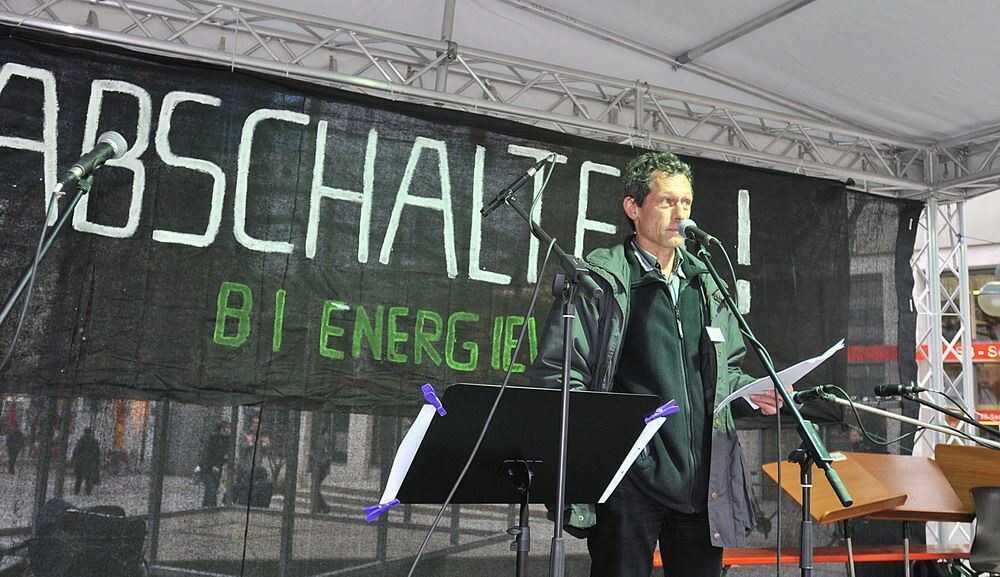 Anti-Atomveranstaltung auf dem Reutlinger Marktplatz März 2011