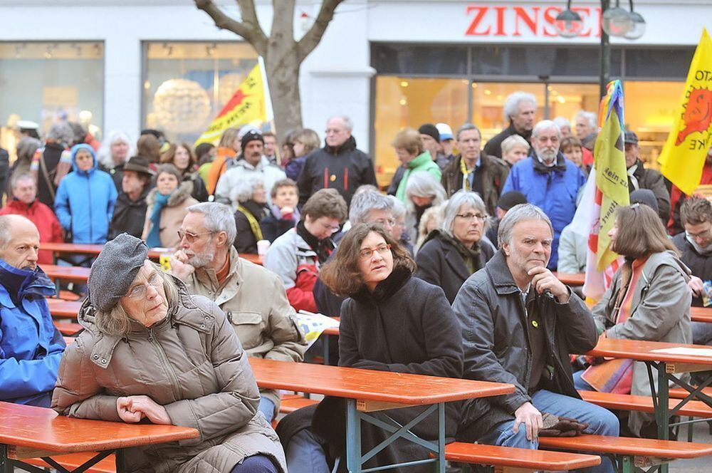 Anti-Atomveranstaltung auf dem Reutlinger Marktplatz März 2011