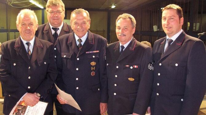 Ehrungen beim Kreisfeuerwehrverband Reutlingen: Willi Möck (11 Jahre Sonnenbühler Komandant), Gunter Hespeler, Manfred Lutz (47