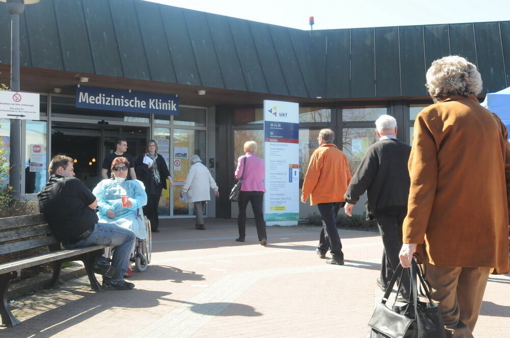 Tag der offenen Tür Medizinische Klinik Tübingen 2011