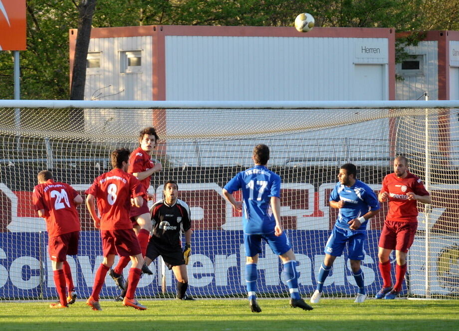 SSV Reutlingen gegen VfL Kirchheim 6. April 2011