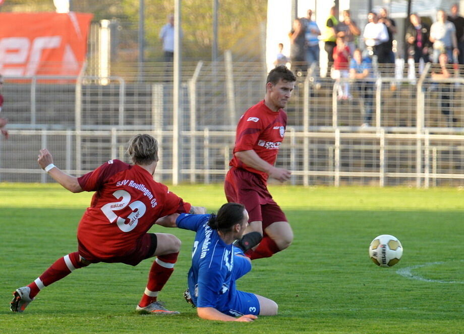 SSV Reutlingen gegen VfL Kirchheim 6. April 2011