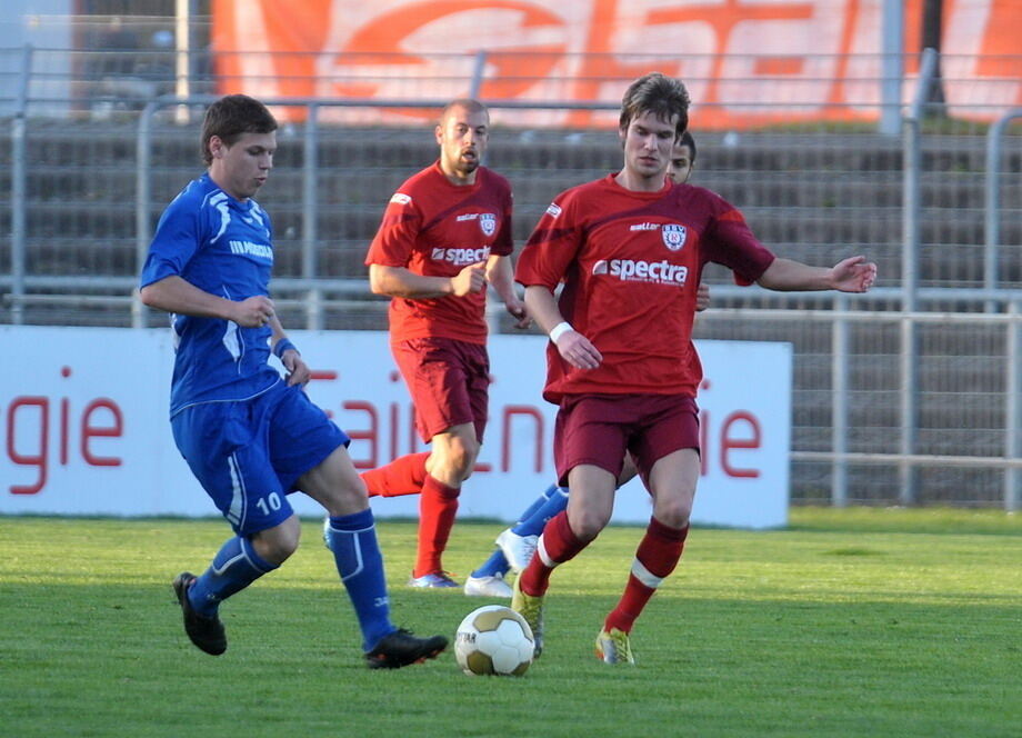 SSV Reutlingen gegen VfL Kirchheim 6. April 2011