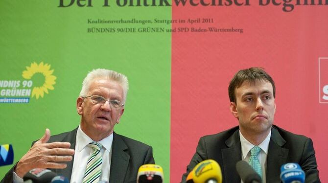 Winfried Kretschmann (Grüne) und Nils Schmid (SPD) bei den Koalitionsverhandlungen.