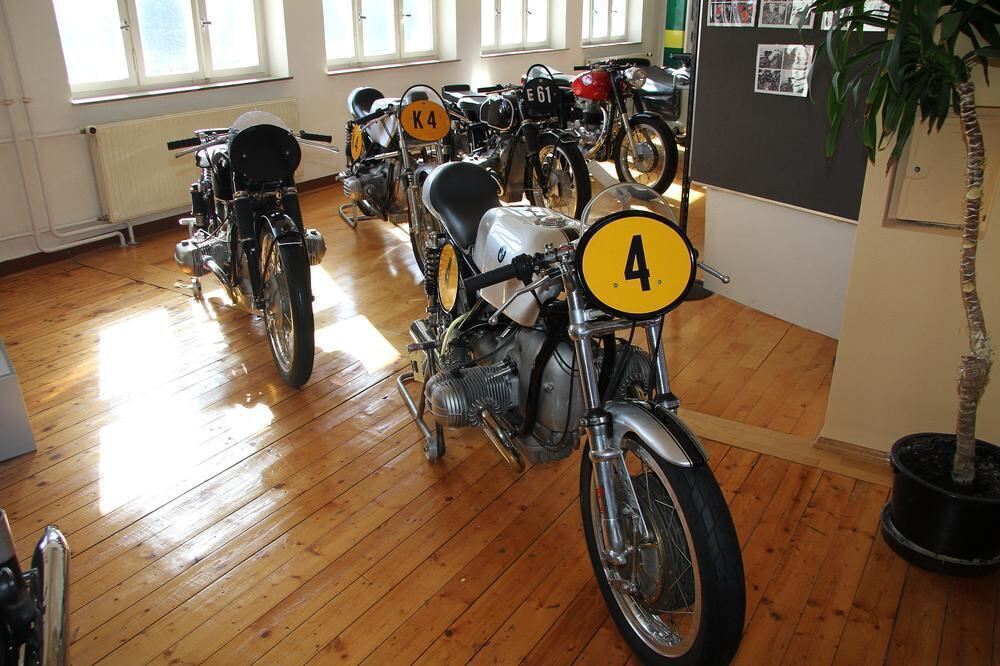 Automuseum Engstingen Saisoneröffnung 2011