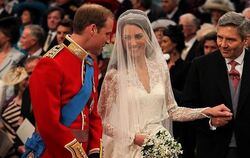 Der britische Prinz William hat seine langjährige Freundin Catherine Middleton geheiratet.