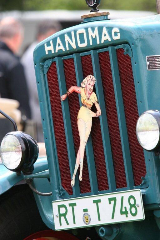 27. Oldtimer- und Dampfmaschinenfest Dottingen 2011