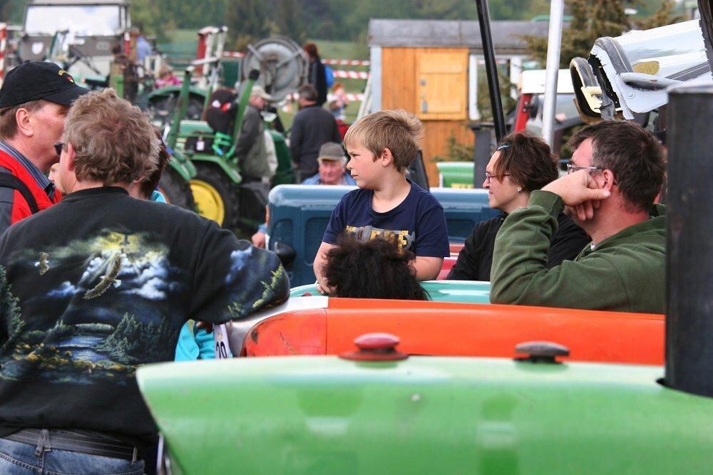 27. Oldtimer- und Dampfmaschinenfest Dottingen 2011