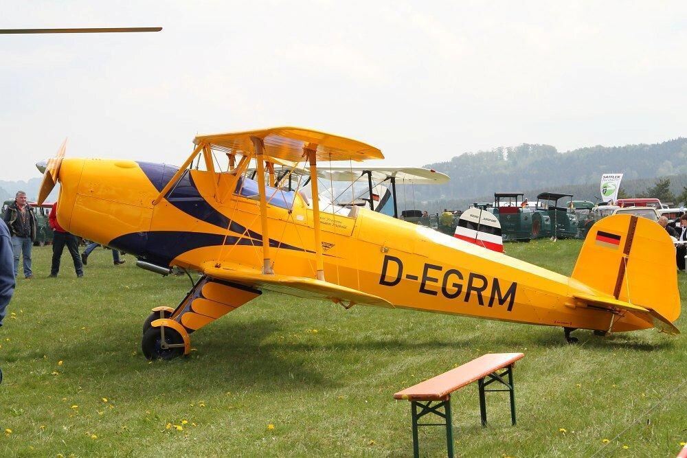 27. Oldtimer- und Dampfmaschinenfest Dottingen 2011