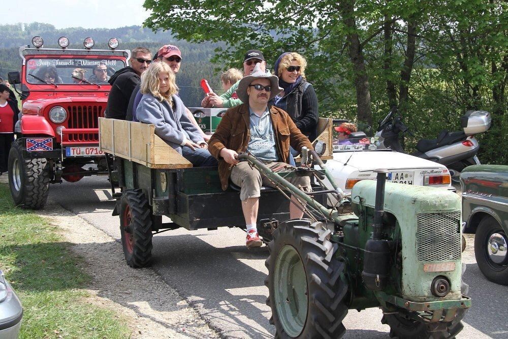 27. Oldtimer- und Dampfmaschinenfest Dottingen 2011