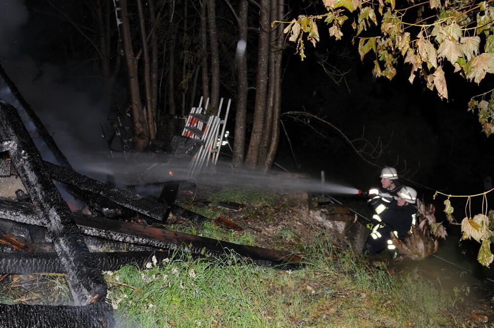 Großfeuer im Nehrener Kirschenfeld