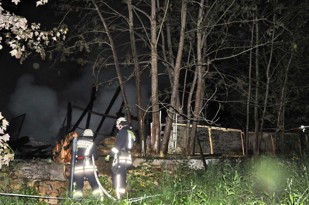 Großfeuer im Nehrener Kirschenfeld