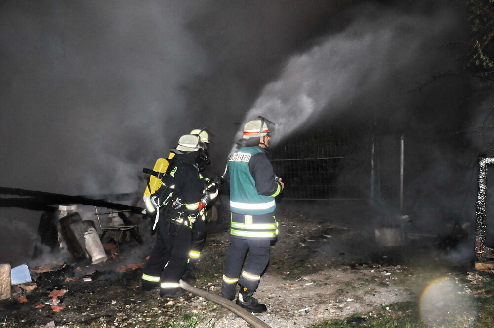 Großfeuer im Nehrener Kirschenfeld