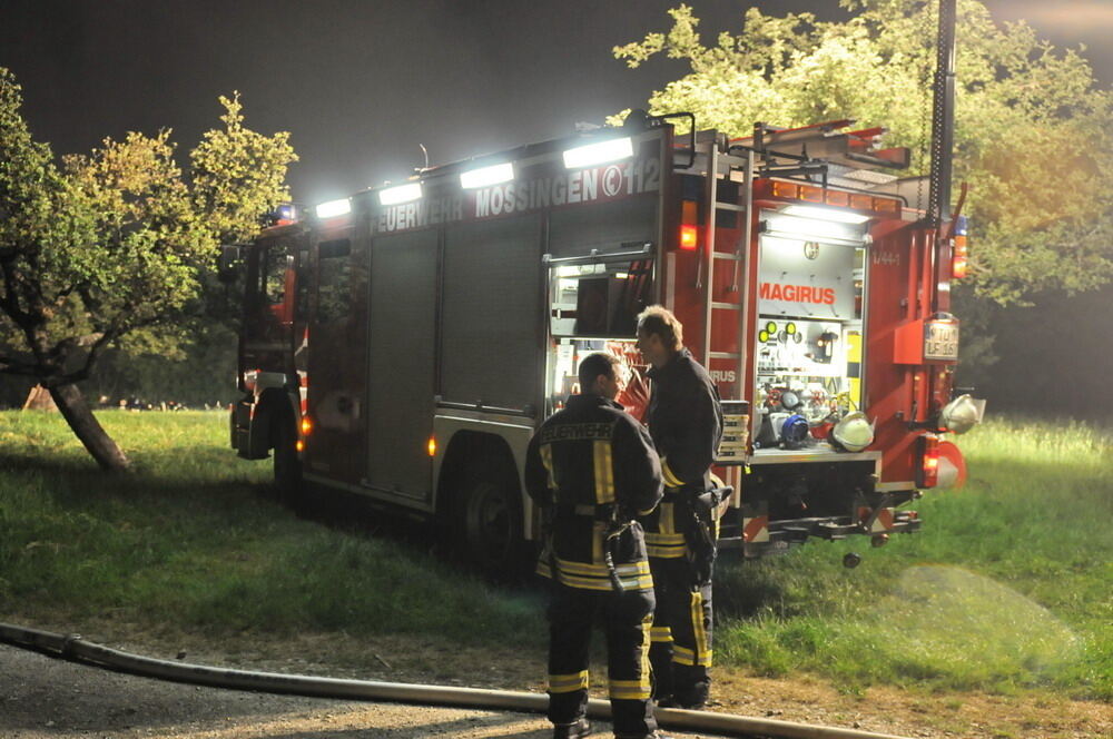 Großfeuer im Nehrener Kirschenfeld