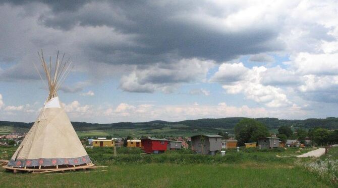 Übernachten in Tipi oder Schäferwagen: Die Hopfenburg bei Münsingen will besonders Familien ansprechen. GEA-FOTO: DEWALD