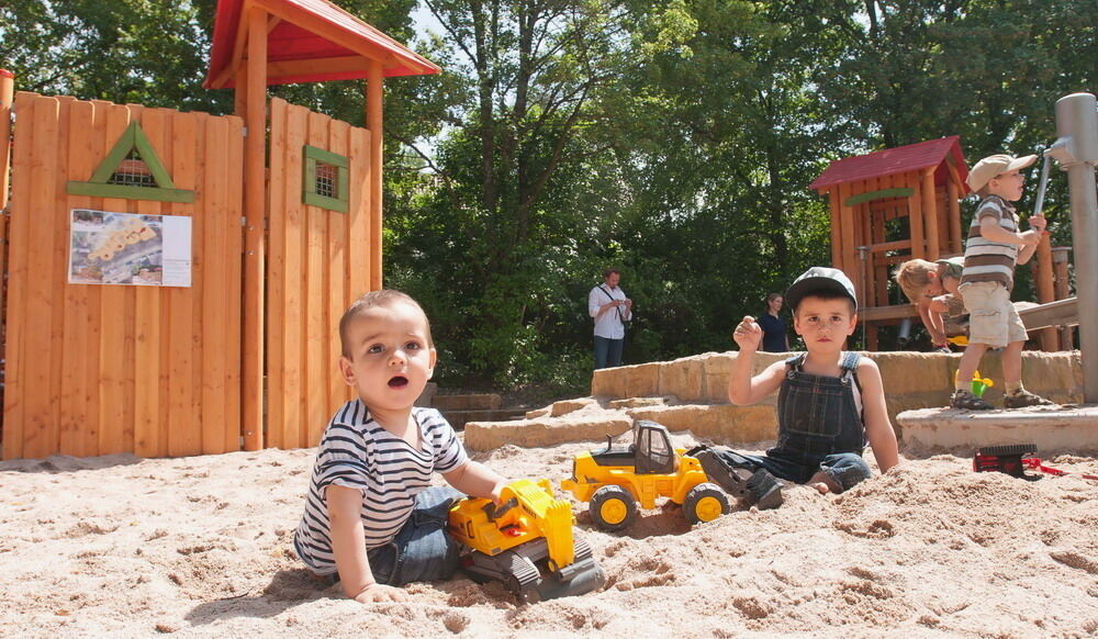 Spielplatz auf der Pomologie in neuem Glanz