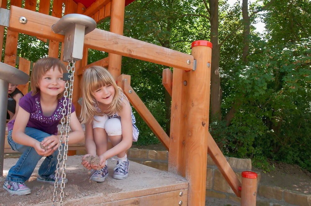 Spielplatz auf der Pomologie in neuem Glanz