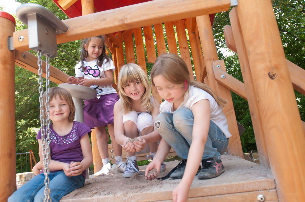 Spielplatz auf der Pomologie in neuem Glanz