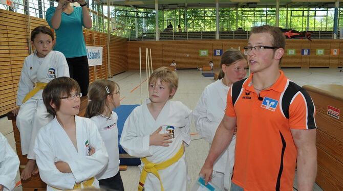 Fabian Hambüchen Drachenstark Mai 2011