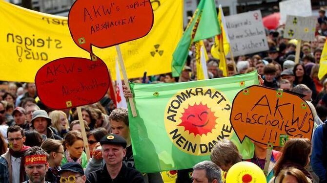 Wie schon zu den AKW-Demonstrationen am 26. März wollen wieder Tausende in verschiedenen deutschen Städten auf die Straße geh