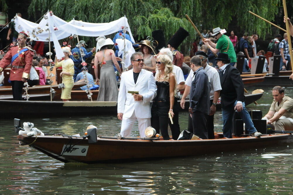 Stocherkahnrennen Tübingen 2011