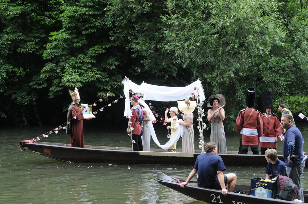 Stocherkahnrennen Tübingen 2011