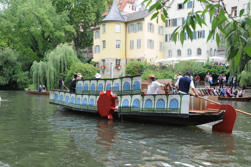 Stocherkahnrennen Tübingen 2011