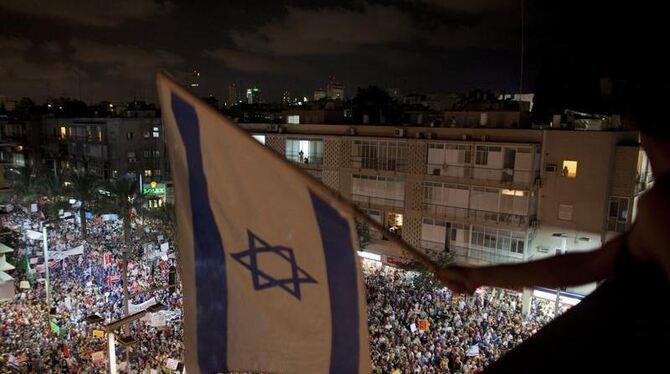 Hunderttausende Israelis haben im ganzen Land gegen soziale Missstände protestiert.