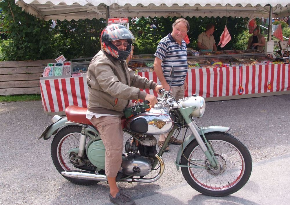 Oldtimertreffen und Ferienhock in Grafenberg August 2011