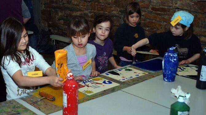 Lehrreicher Spaß beim gemeinsam kreativ Sein.  FOTO: SPRANGER-SCHULE REUTLINGEN