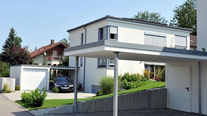 Blick in die Brahmsstraße: ein teurer Baugrund in Reutlingen. GEA-FOTO: PACHER