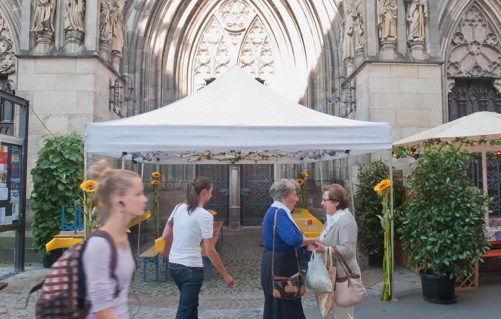 Weindorf um die Marienkirche September 2011