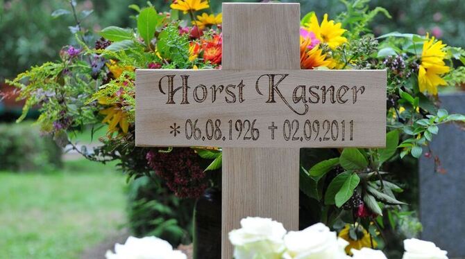 Das Grab von Horst Kasner, dem Vater von Bundeskanzlerin Angela Merkel, auf dem Waldfriedhof in Templin. Er verstarb im Alter vo