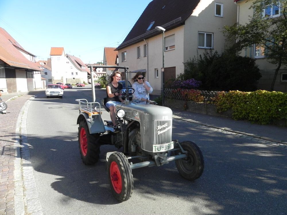 Oldtimerausfahrt in Wankheim September 2011