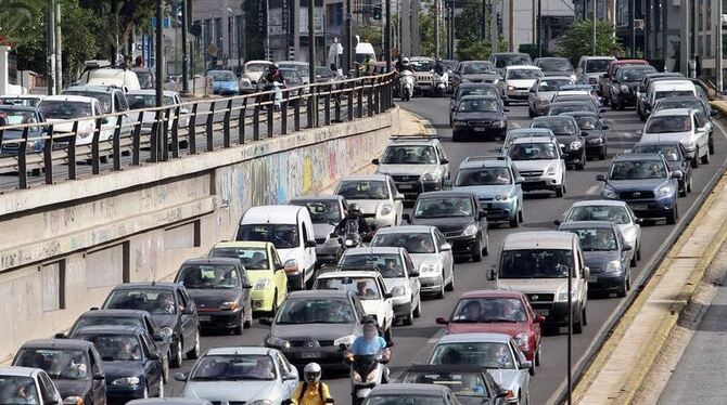 Krise in Griechenland: Streiks sorgen in Athen für Verkehrschaos.