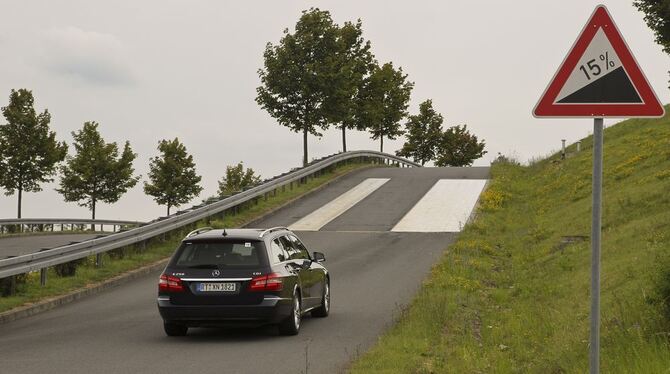 Autotest unter Realbedingungen: So können Teststrecken aussehen.	FOTO: DAIMLER AG