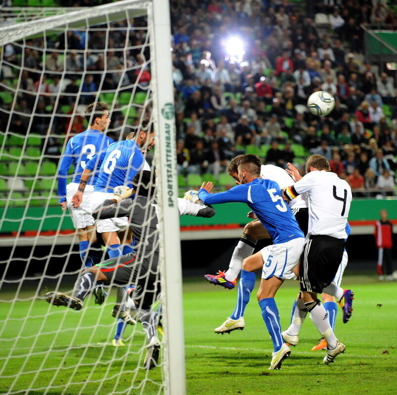 U 20 Länderspiel Deutschland-Italien Kreuzeiche