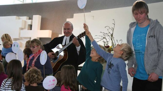 Die Kindergottesdienstkinder hatten Spaß bei ihrem Auftritt in der Thomaskirche. FOTO: SRE