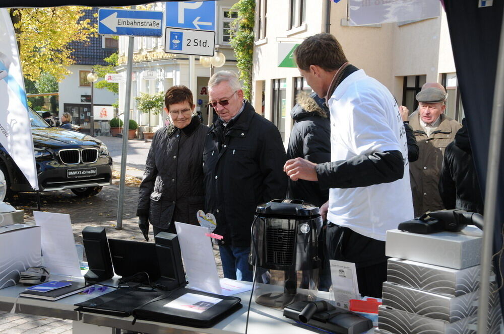 Kirbemarkt in Pfullingen. FOTO: Meyer