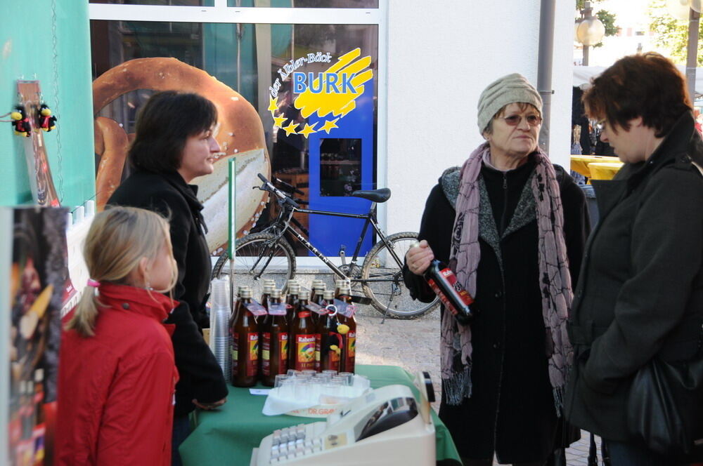 Kirbemarkt in Pfullingen. FOTO: Meyer