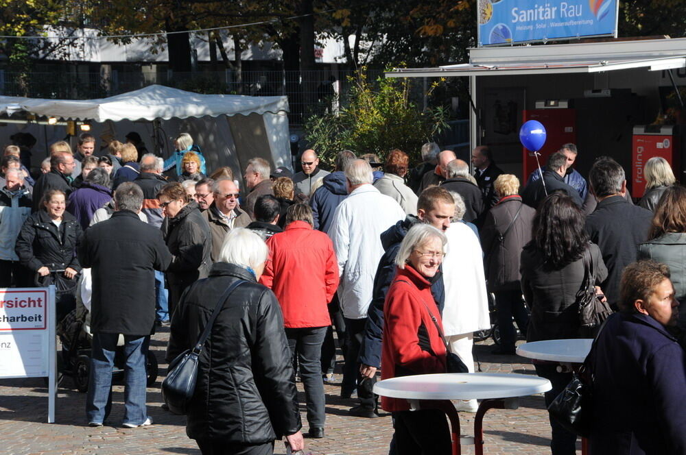 Kirbemarkt in Pfullingen. FOTO: Meyer