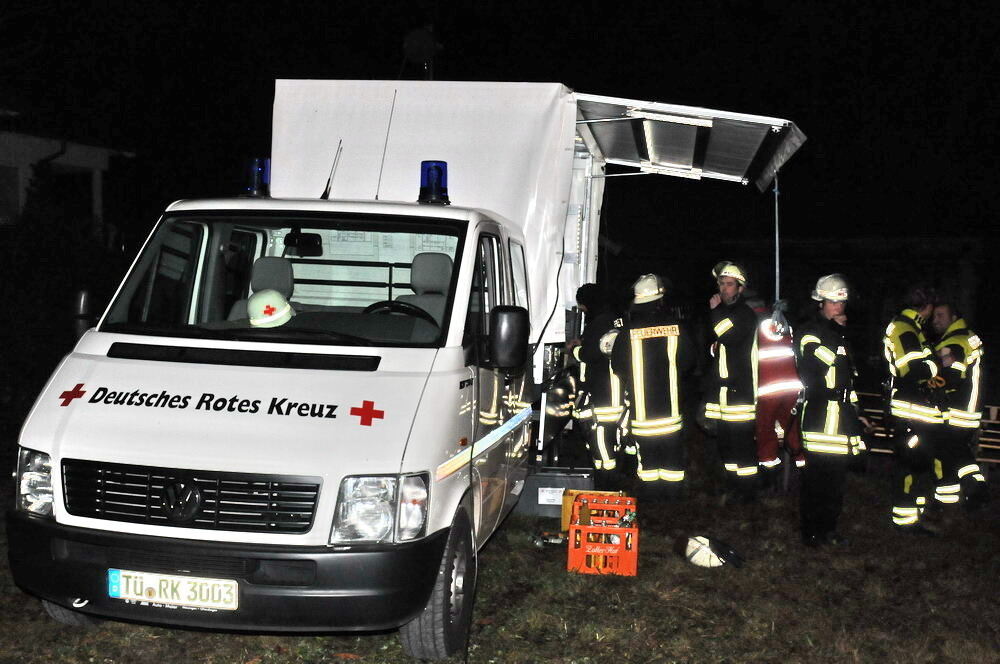 Großbrand in Ofterdinger Lagerhalle 2011