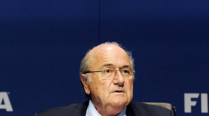 FIFA-Präsident Joseph Blatter wehrt sich gegen die Vorwürfe über ihn. Foto: Walter Bieri