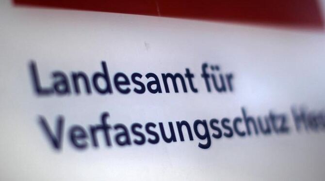 Schild am Amt für Verfassungsschutz. Foto: Fredrik von Erichsen