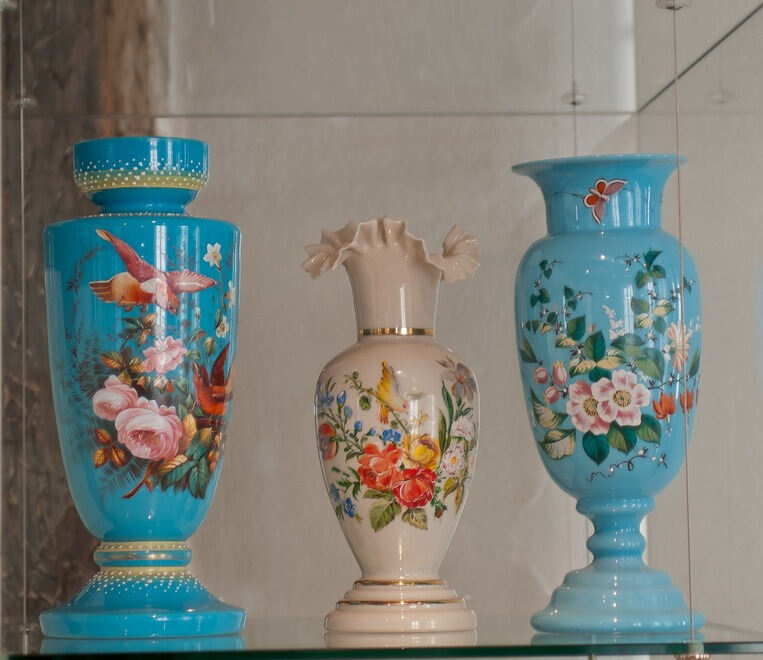 Ausgefallenes aus Glas und Porzellan Gomaringen Schloss-Museum