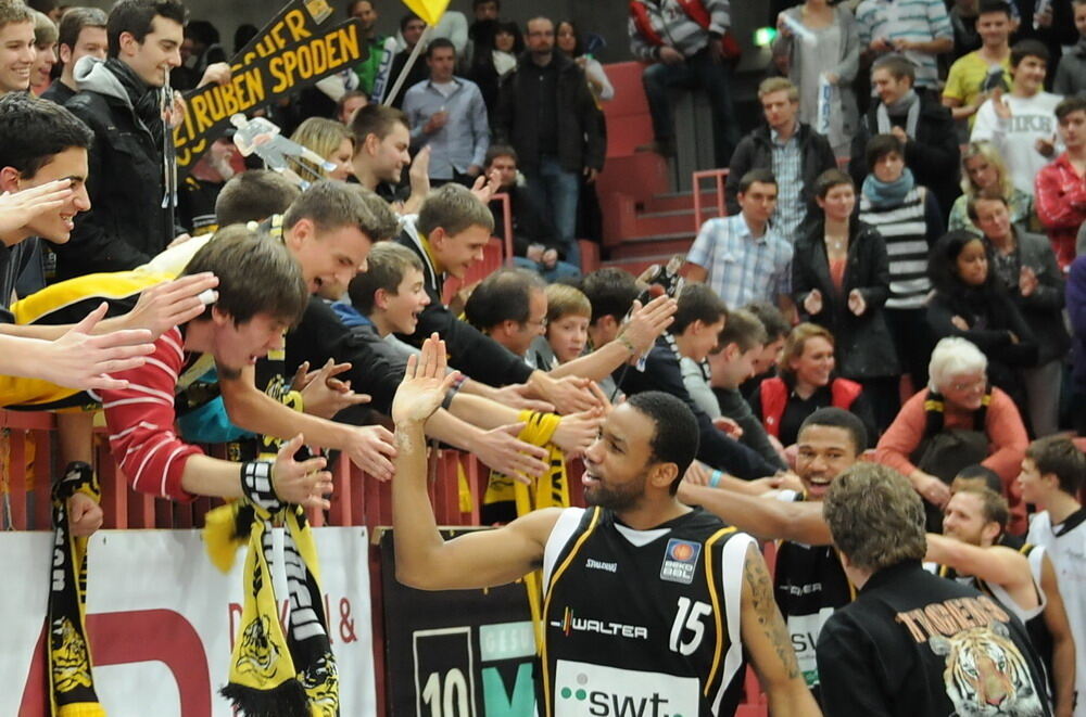 Walter Tigers Tübingen - New Yorker Phantoms Braunschweig 94:63