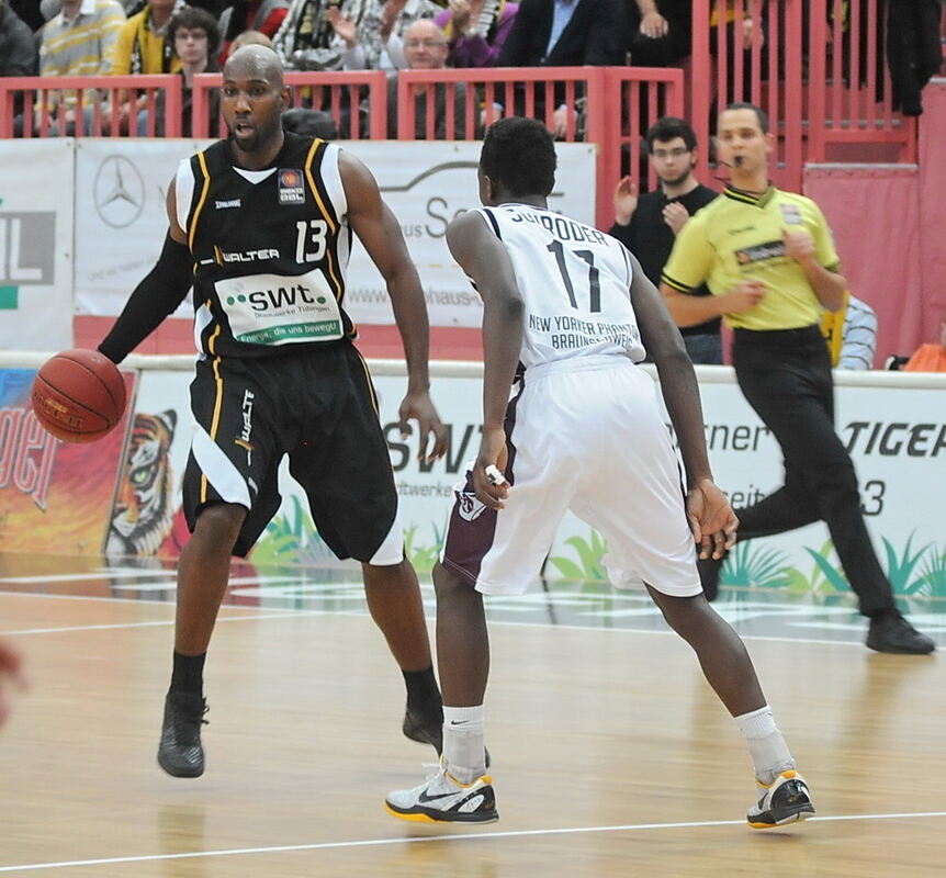 Walter Tigers Tübingen - New Yorker Phantoms Braunschweig 94:63